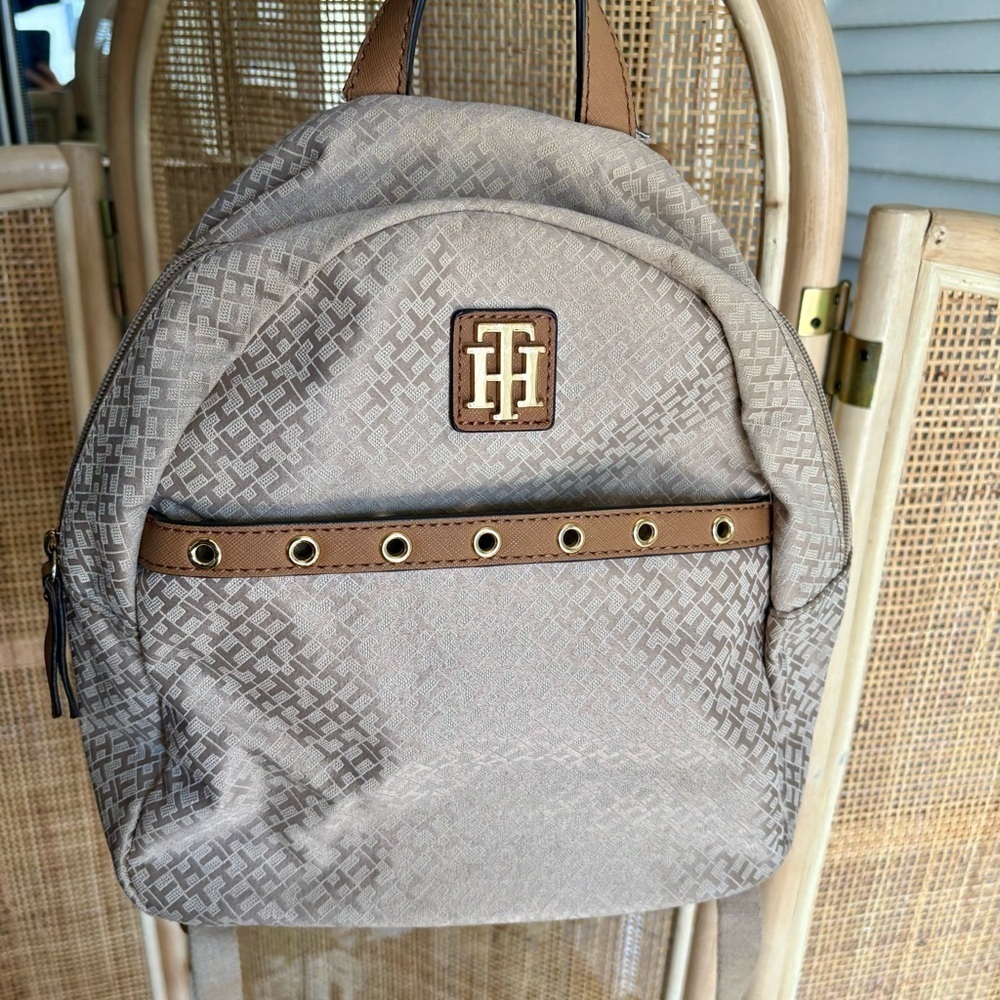 Vintage Tommy Hilfiger Mini Backpack - Picture 3 of 8